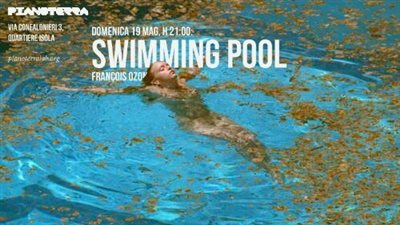 قصة فيلم Swimming Pool