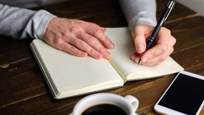 الصفات التي يتميز بها الشخص الأعسر