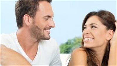 كيف تعرف ان المراة تنجذب اليك ؟