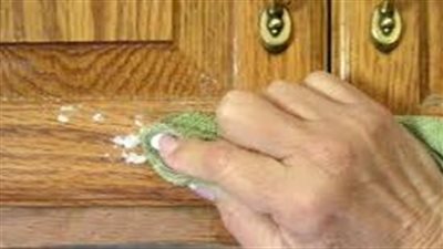 افضل طريقة لتنظيف خشب المطبخ من الدهون