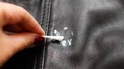 افضل طريقة لإزالة العلك عن الملابس