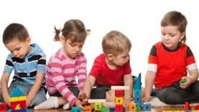 ما فائدة اللعب عند الأطفال
