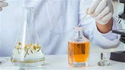 مم يتكون العطر كيميائياً