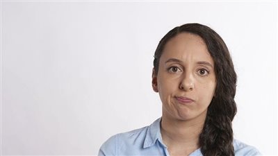 كيف اكتشف الشخص الخبيث في العمل ؟