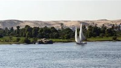 كم عمق نهر النيل