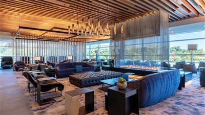 معنى كلمة Lounge بالعربي