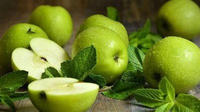 ما هو تفسير رؤية التفاح الاخضر في المنام ؟
