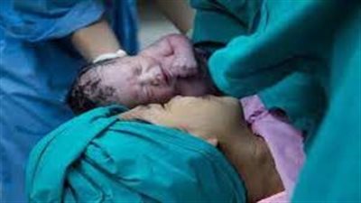 تفسير رؤية الولادة القيصرية
