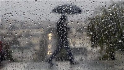 تفسير رؤية المطر في المنام للعزباء