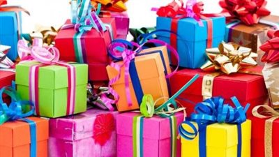 تفسير حلم الهدايا الكثيرة لأبن سيرين