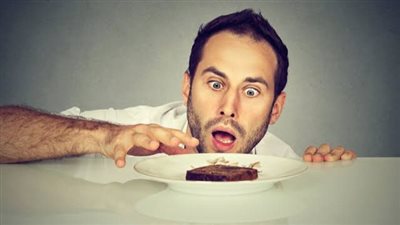 تفسير حلم المـيت جائع يطلب الطعام لأبن سيرين