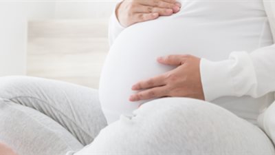 الولادة في الشهر التاسع: كيف تسرعينها؟