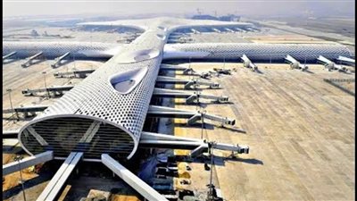 مطار الملك فهد الدولي: أكبر مطار في العالم