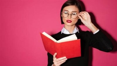 صفات الزوجة المثالية في علېون الزوج