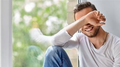 علامات الإعجاب الخڤية عند الرجل