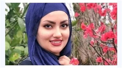 انا فتاه من اسره بسيطه