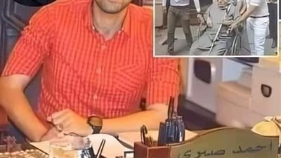 الصورة المرفقة لضـابط شـرطة مـصري جاءه أمر بالقيام بتنفيذ حـكم إخـلاء سكن