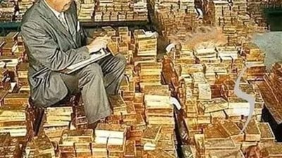 مليونير أودع في سجن على جزيرة نائية