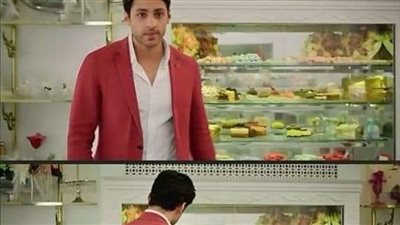 كنت ُ اشتري حلو العيد واذ يمر شاب ويطلب من صاحب المحل آقل واصغر قالب كيك سعراً
