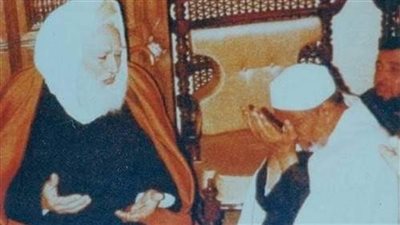 قصة اغرب ماسمعته عن الشيخ الشعراوى فى يوم من الايام كان هناك مؤتمر قمه اسلامي