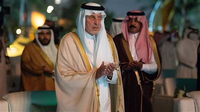 شعر خالد الفيصل .. أَبْدتْ لنا الايام