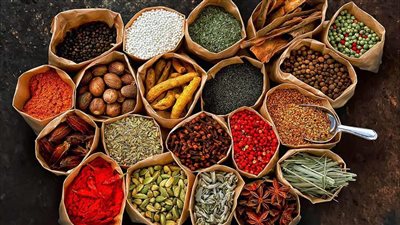  5 توابل تساعد على إنقاص الوزن