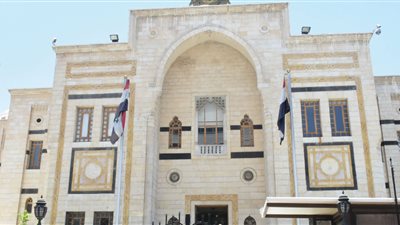 مشروع قانون لدمج الهيئة الدوائية والمخابر معاً … عضو مجلس الشعب: تضمّن أن «الصحة» تسعر حليب الأطفال بعمر سنة وما دون وما فوق ذلك وفق السوق